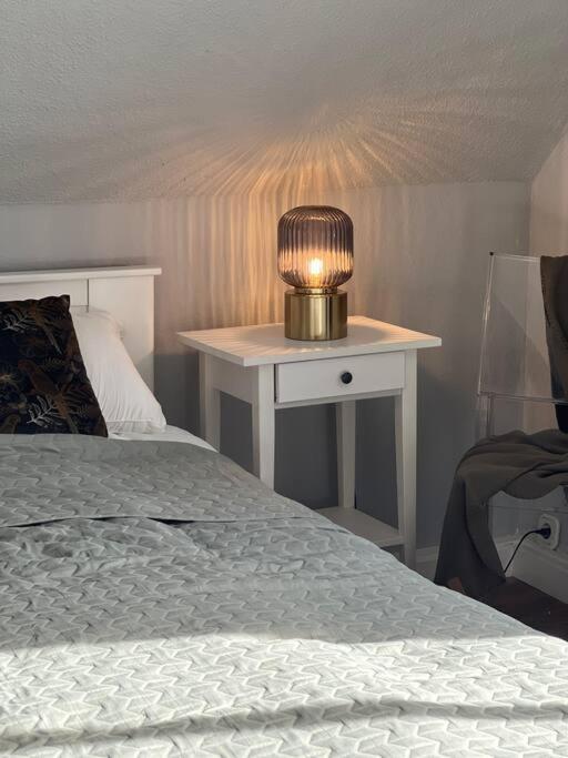 Geschmackvolle Wohnung 65Qm In Solingen Nrw Bagian luar foto