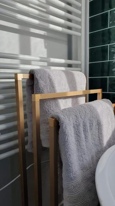 Geschmackvolle Wohnung 65Qm In Solingen Nrw Bagian luar foto